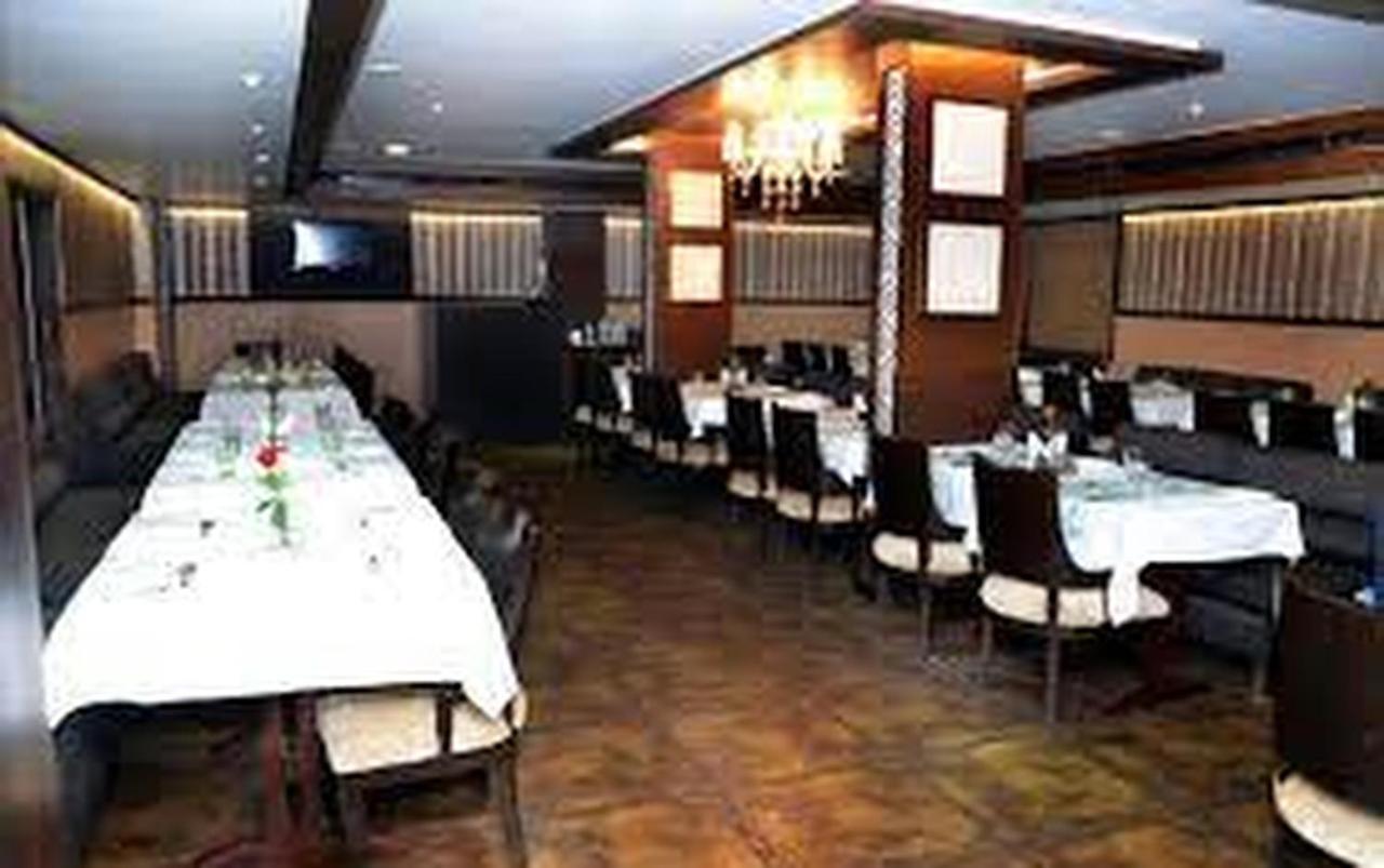 Hotel Punjab Palace Raipur  Bagian luar foto
